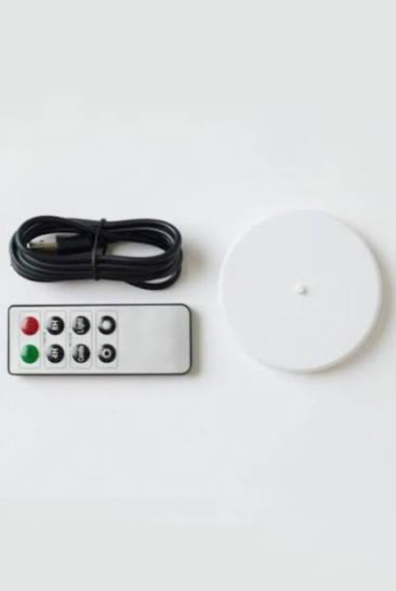 Charging Tray &amp; Accessories